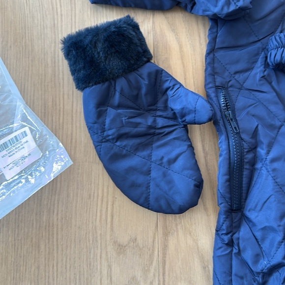 Navy Blue Quilted Snowsuit with Mittens | Medium - Picture 4 of 7